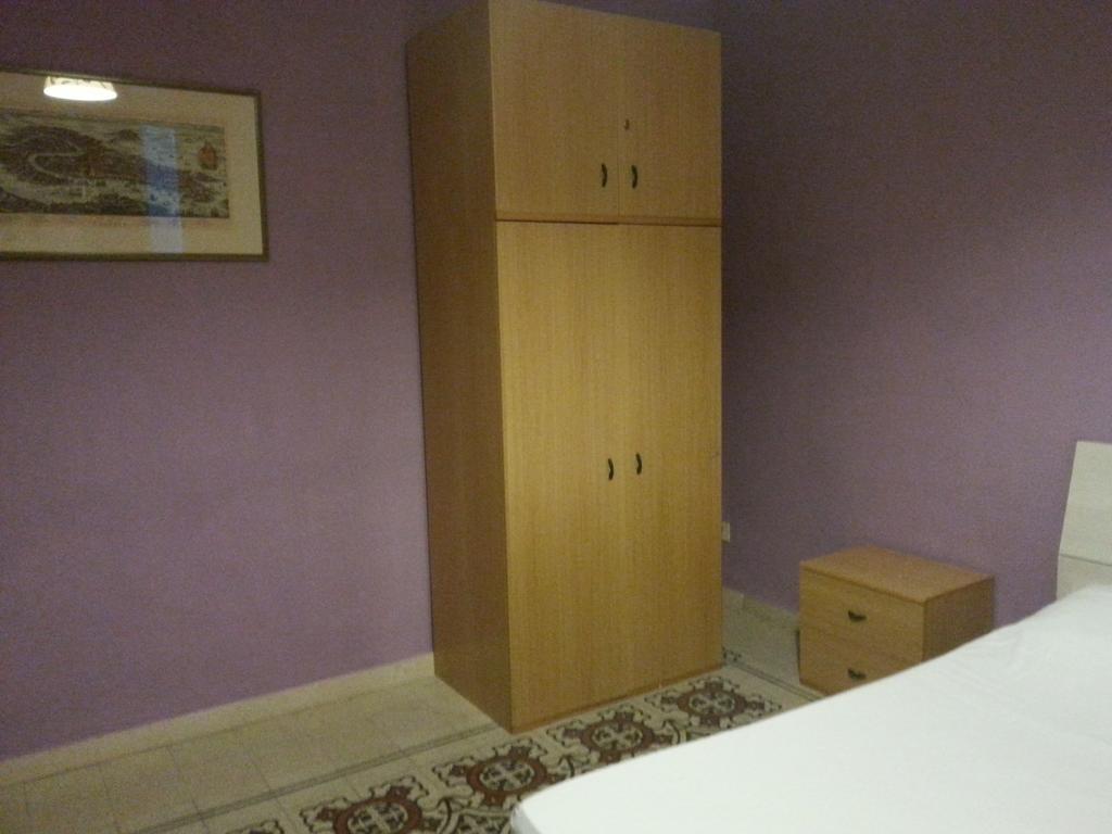 Hard Rock Rooms Rome Bilik gambar